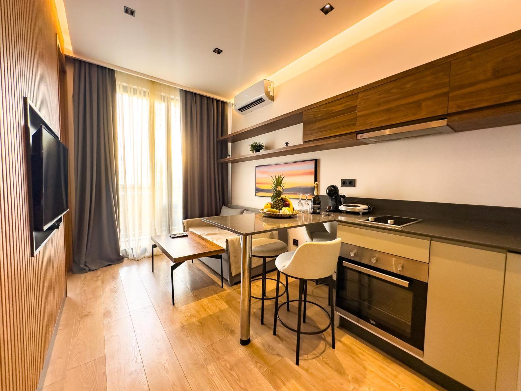 Bayview Hills Luxury Residences Tivat Exterior photo